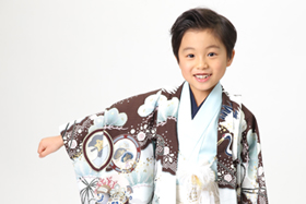 七五三 5歳 男の子 日本昔話をモチーフにした柄が散りばめられたこだわりの和装