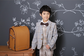 入学　男の子　男の子の入学スーツもレンタル可能。かっこいいスーツで撮影できます！